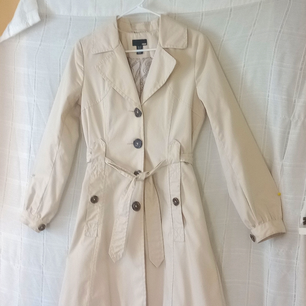 Raincoat, Tan, Sz 6, NWOT